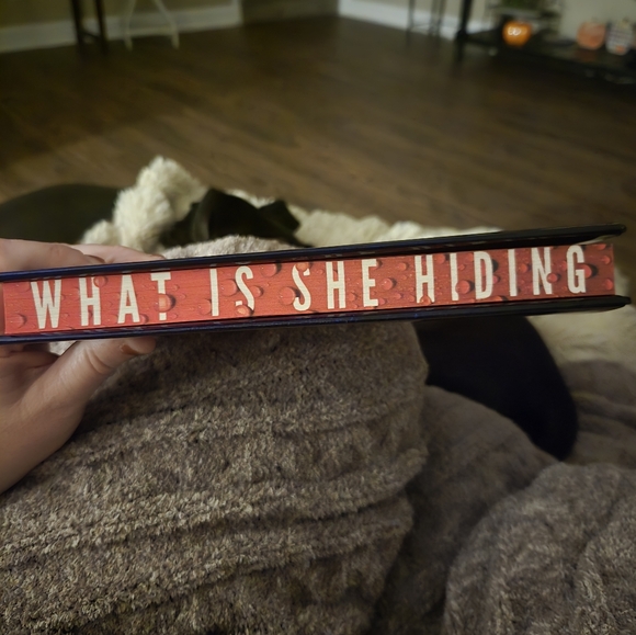 The Intruder by Freida McFadden Hardcover - Picture 2 of 3